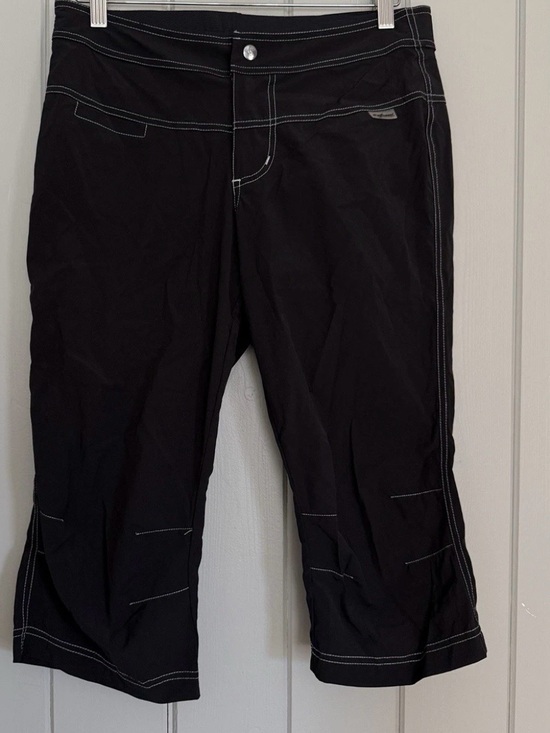 shebeest Pants - shebeest Black Cropped Cargo Pants with Contrast Stitching